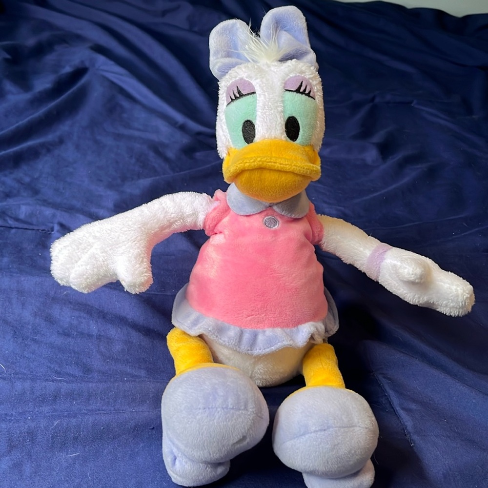 *Disney!* Authentic Disney Daisy plush!